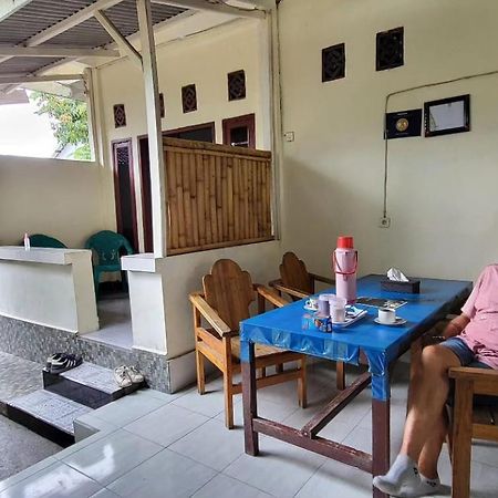 Pedek Homestay Прайя Экстерьер фото