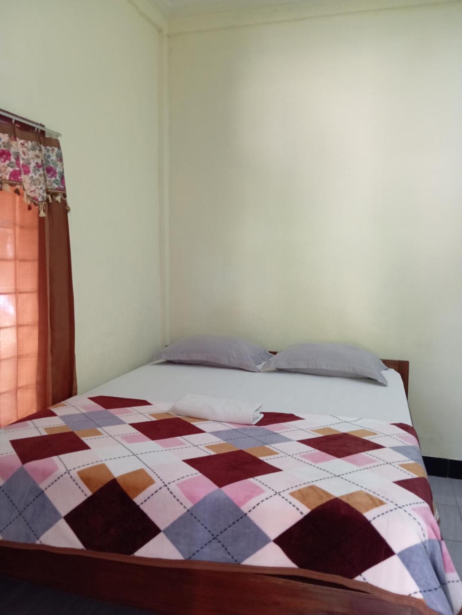 Pedek Homestay Прайя Экстерьер фото